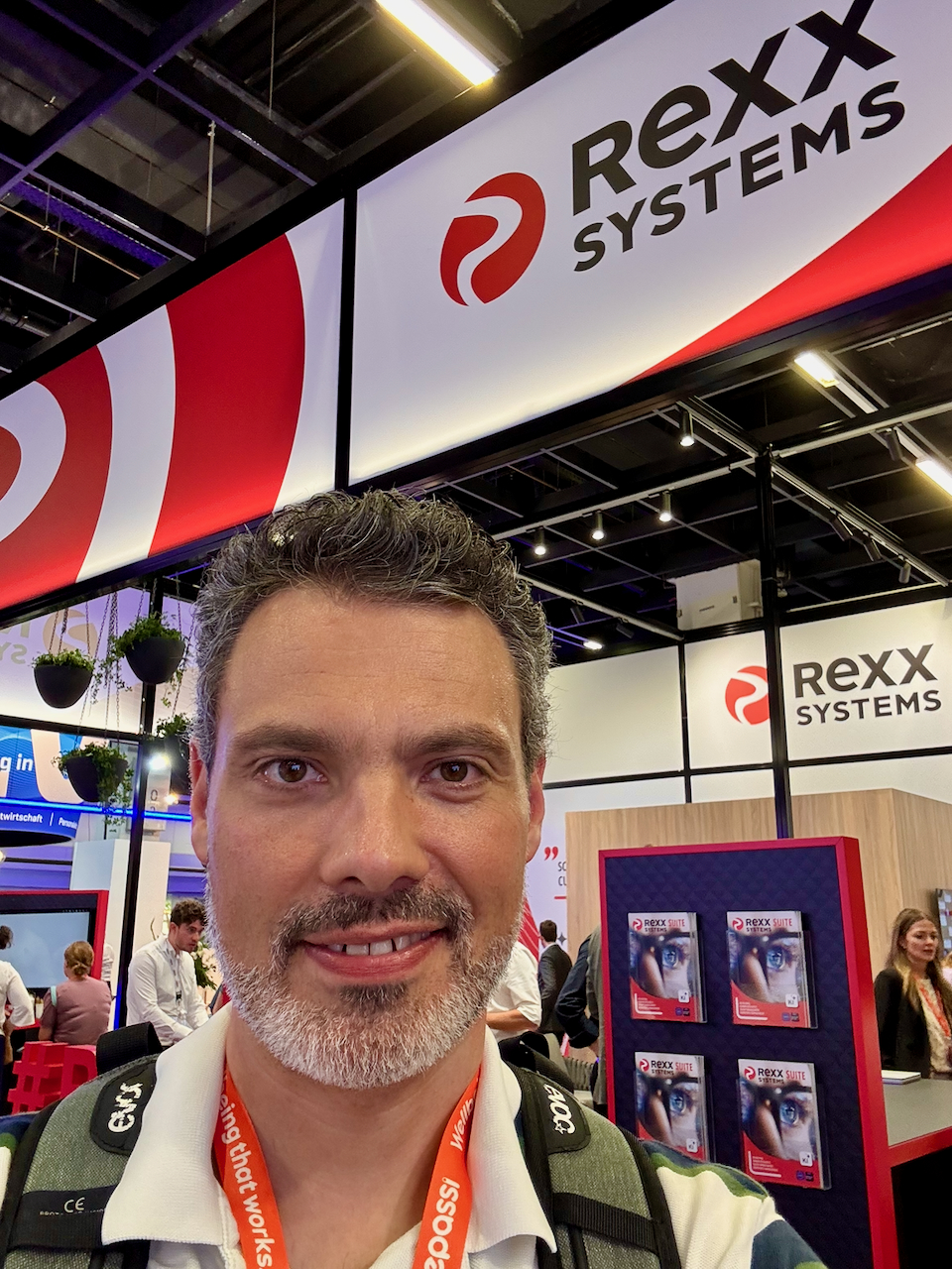 Manuel Clemens am Stand von rexx systems auf der Zukunft Personal Europe 2026 in Köln